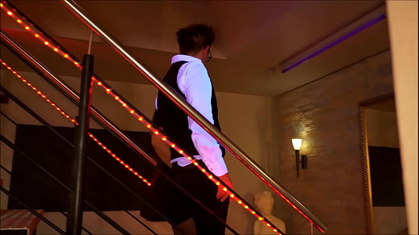 CONNY DACHS im PORNOKINO abgeschleppt!!!